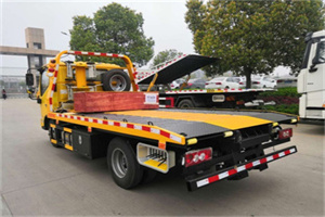 邗江区道路救援拖车报价